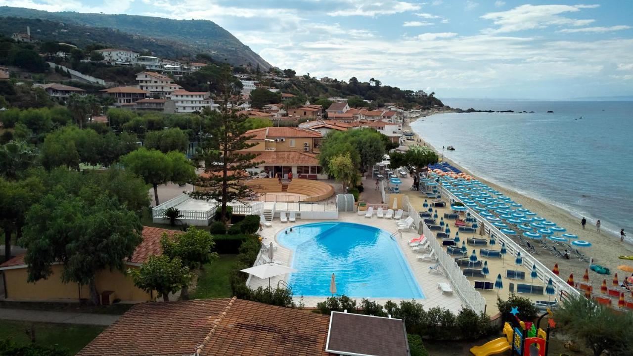 Villaggio Santa Maria Capo Vaticano Esterno foto